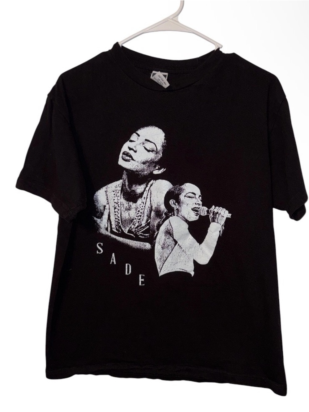 Sade Adu Graphic T-Shirt Size Medium Ordinary Love 90s